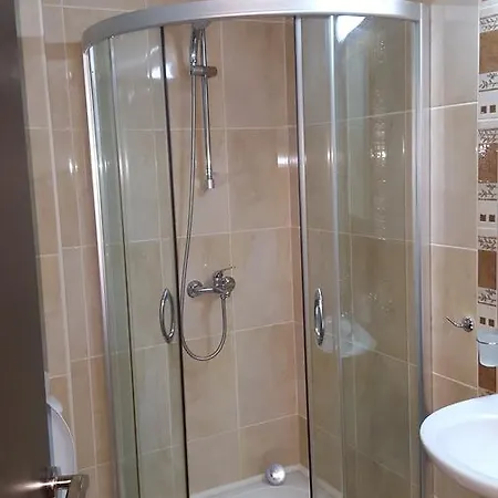 شقة فندقية Studio Apollon 6 *